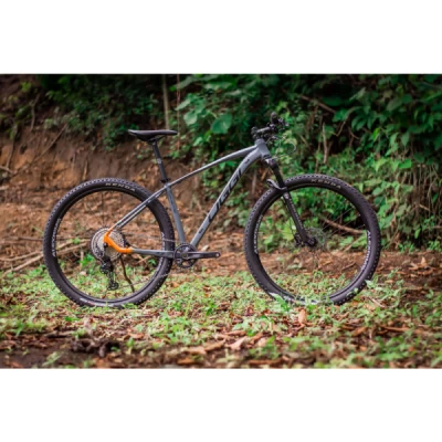 Bicicleta Alumínio Aro 29 Oggi Big Whell 7.3 Deore 12 velocidades Quadro 17" 2022 - Grafite, Laranja e Preto